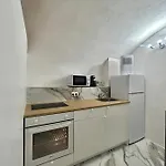 Διαμέρισμα Cave House Μεντόν